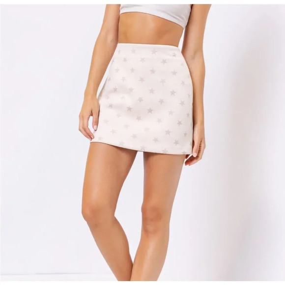 Altar'd State NWT Faux Suede Star Print Mini Skirt - Picture 1 of 6